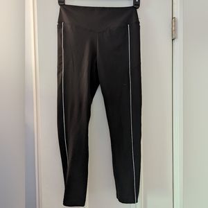 VS Pink Active leggings